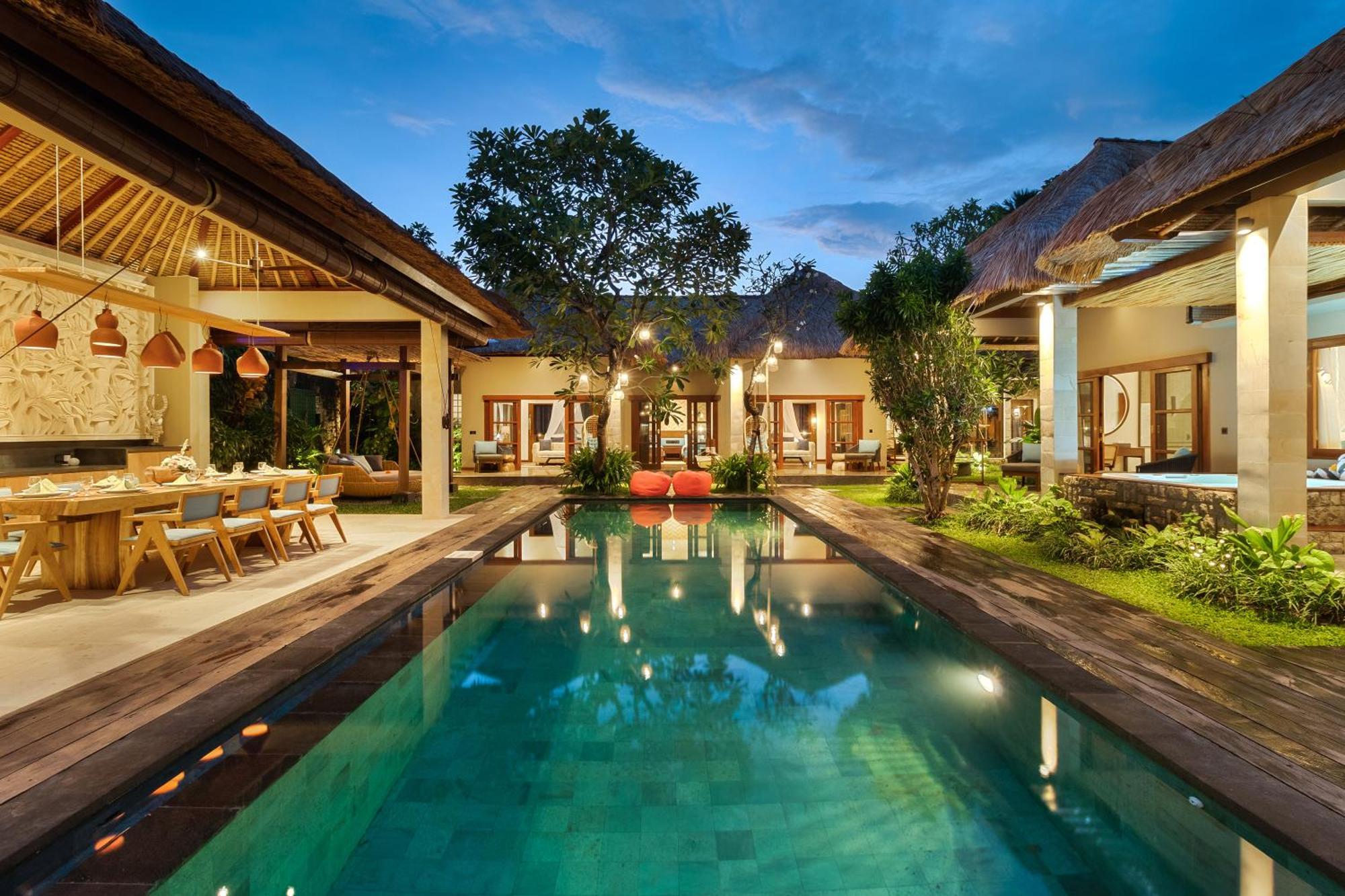 Villa Mahkota *